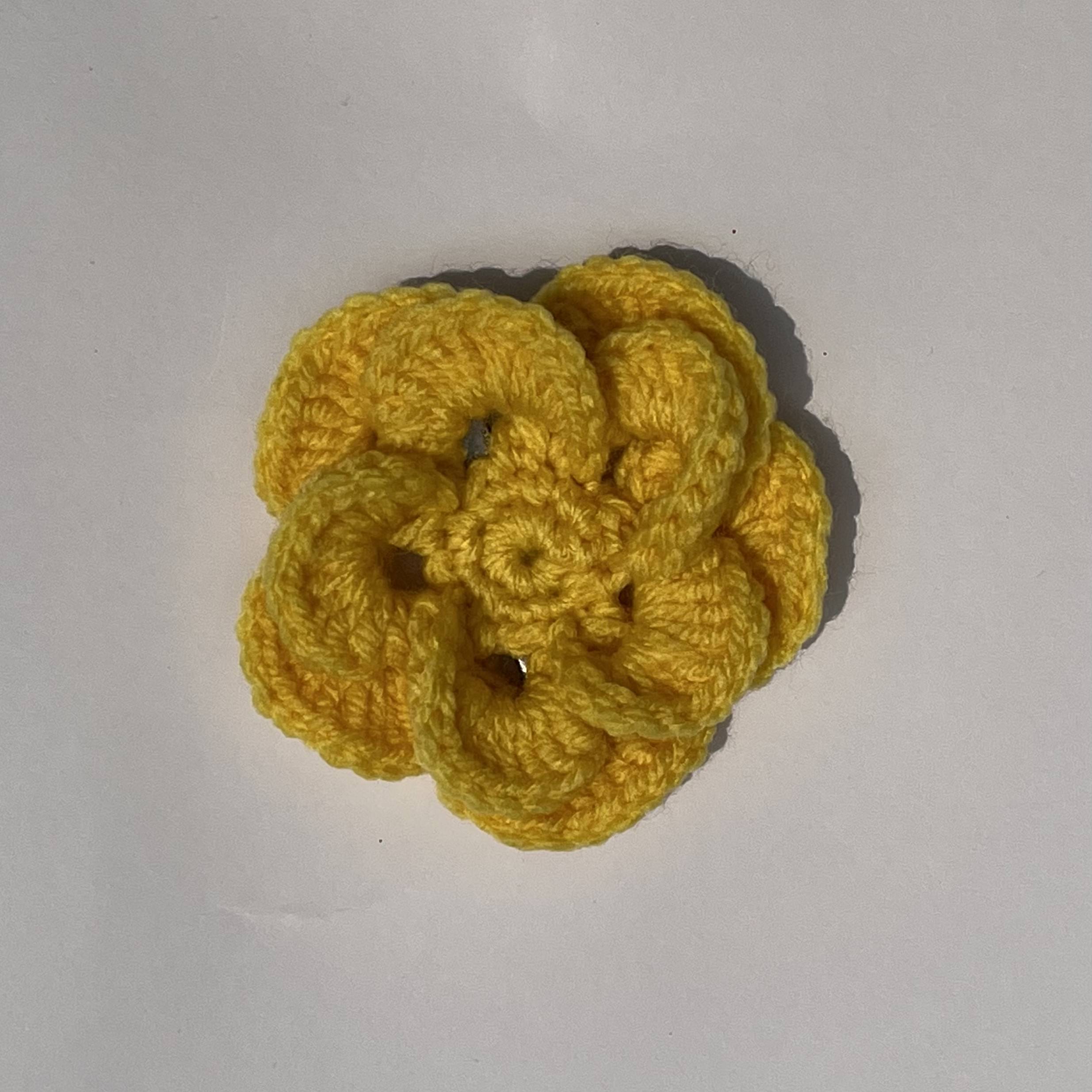 Crochet Yellow Wagon Flower Hairclip